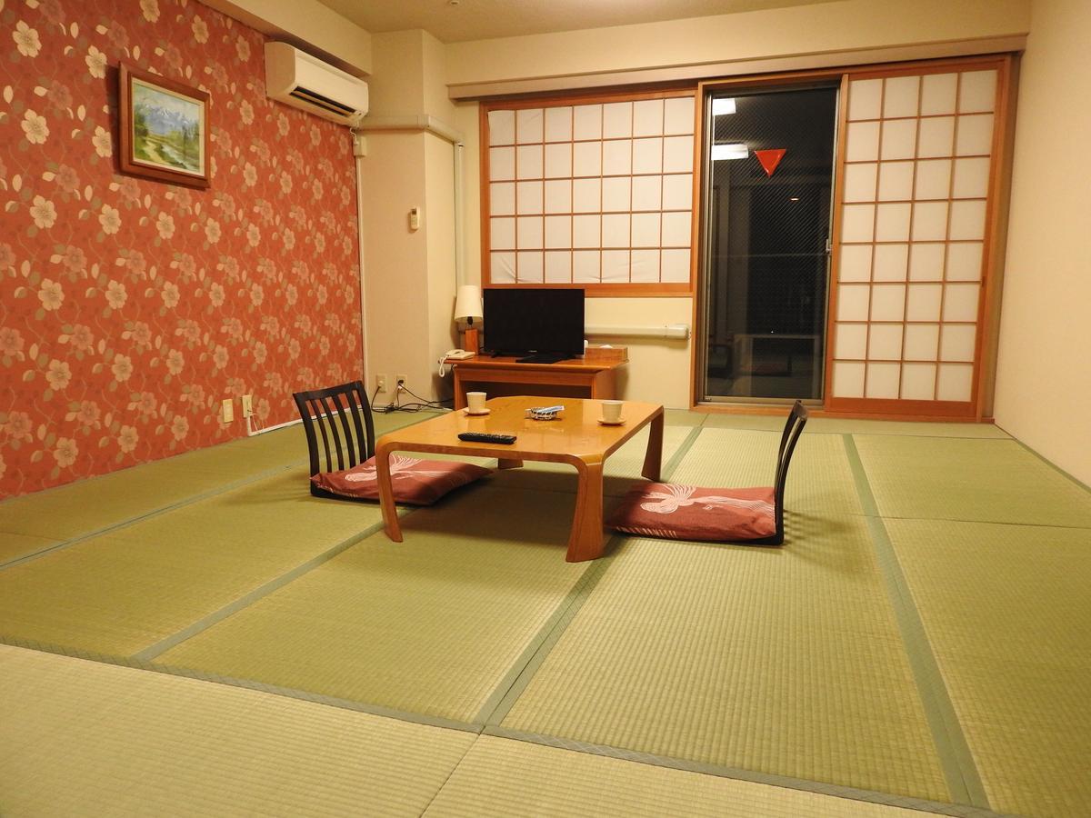 Kai Resort Hotel Fuefuki Exterior photo